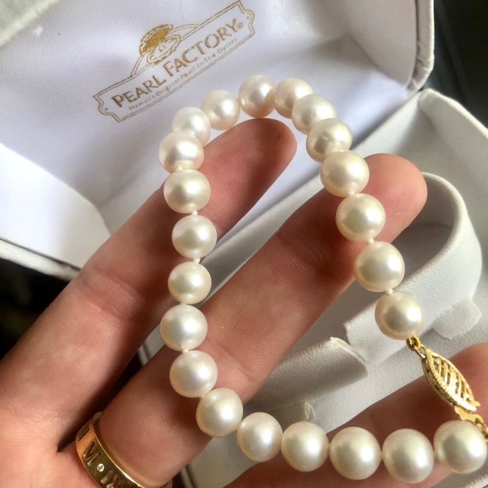 Freshwater Pearl Bracelet w/ 14K Gold Clasp